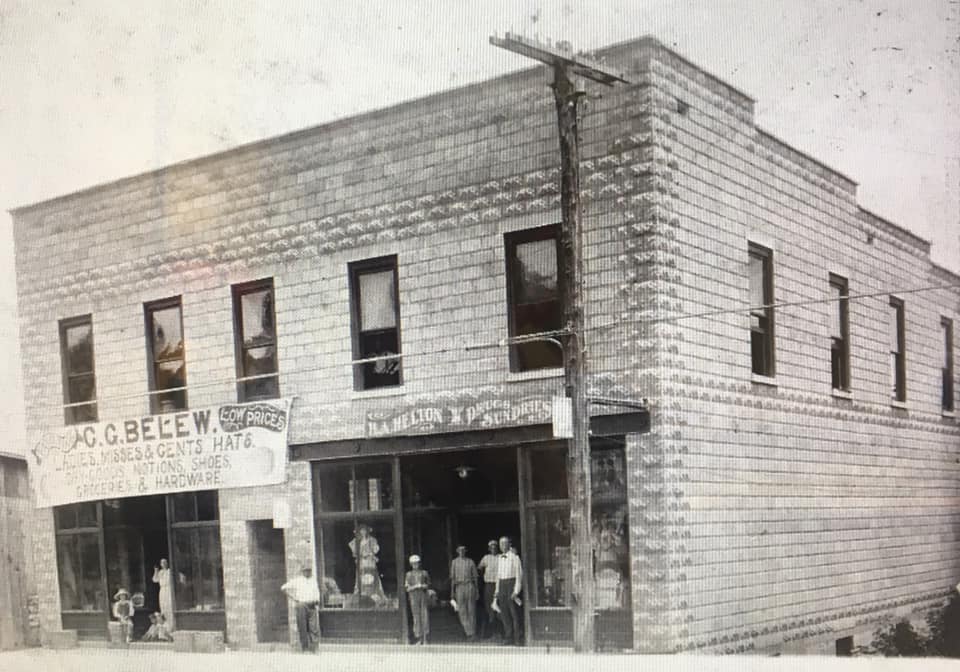 Southeast corner of public square. Waynesboro, TN
